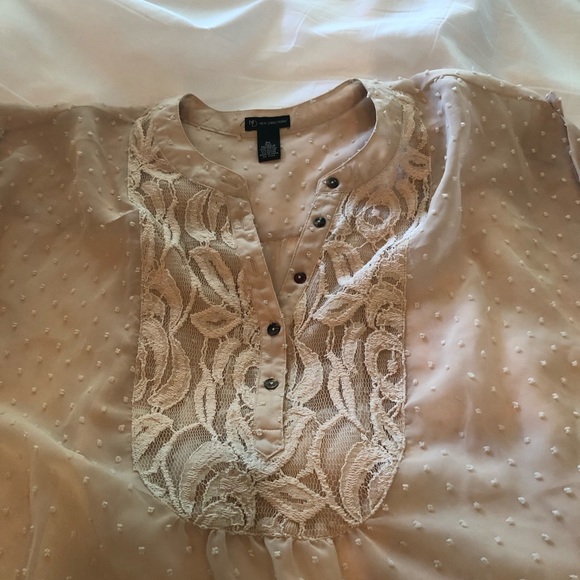 Cap sleeve sheer top - Picture 2 of 3